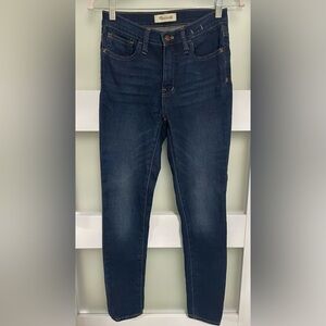 🍂 Madewell Dark Blue woman’s 9” mid rise Jeans EUC